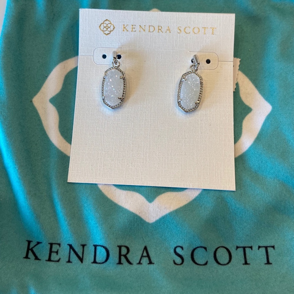 NWT Kendra Scott Lee Drop Earring Iridescent Drusy